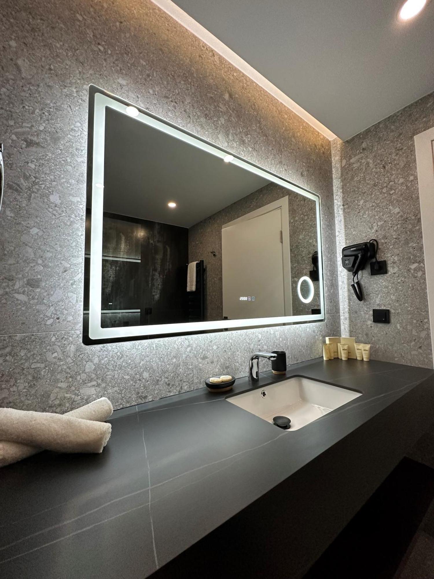 Mm Boutique Hotel Burgas Exteriör bild